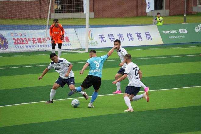 在2023年10月22日进行的荷兰足球乙级联赛（Eerste Divisie）中，弗耶诺德（Feyenoord）对阵福伦丹（Fortuna Sittard）的比赛结果为