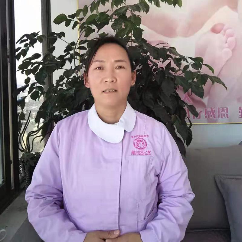 楼下王阿姨的故事,被我们记了整整365天 楼下王阿姨的故事,被我们记了整整365天