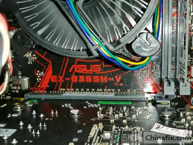 那天我那块华硕B365主板突然就不开机了 那天我那块华硕B365主板突然就不开机了