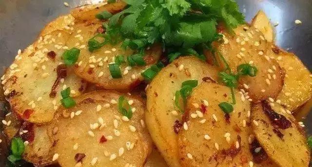 外婆家365天排队，后厨的土豆到底有什么魔法